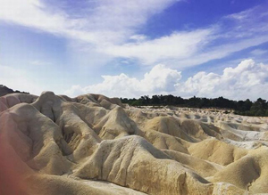  Asyiknya Berwisata Padang Pasir di Kepulauan Riau